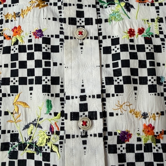 Vintage Robert Graham Short Sleeve, Button Down Embroidered, Masterpiece Shirt - Picture 3 of 7